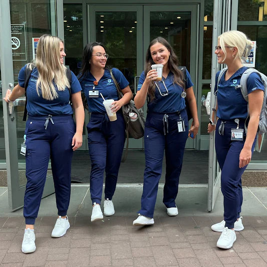 Selovra™ Pro — 12-Hour Shift Shoes for All-Day Foot, Knee & Back Pain Relief